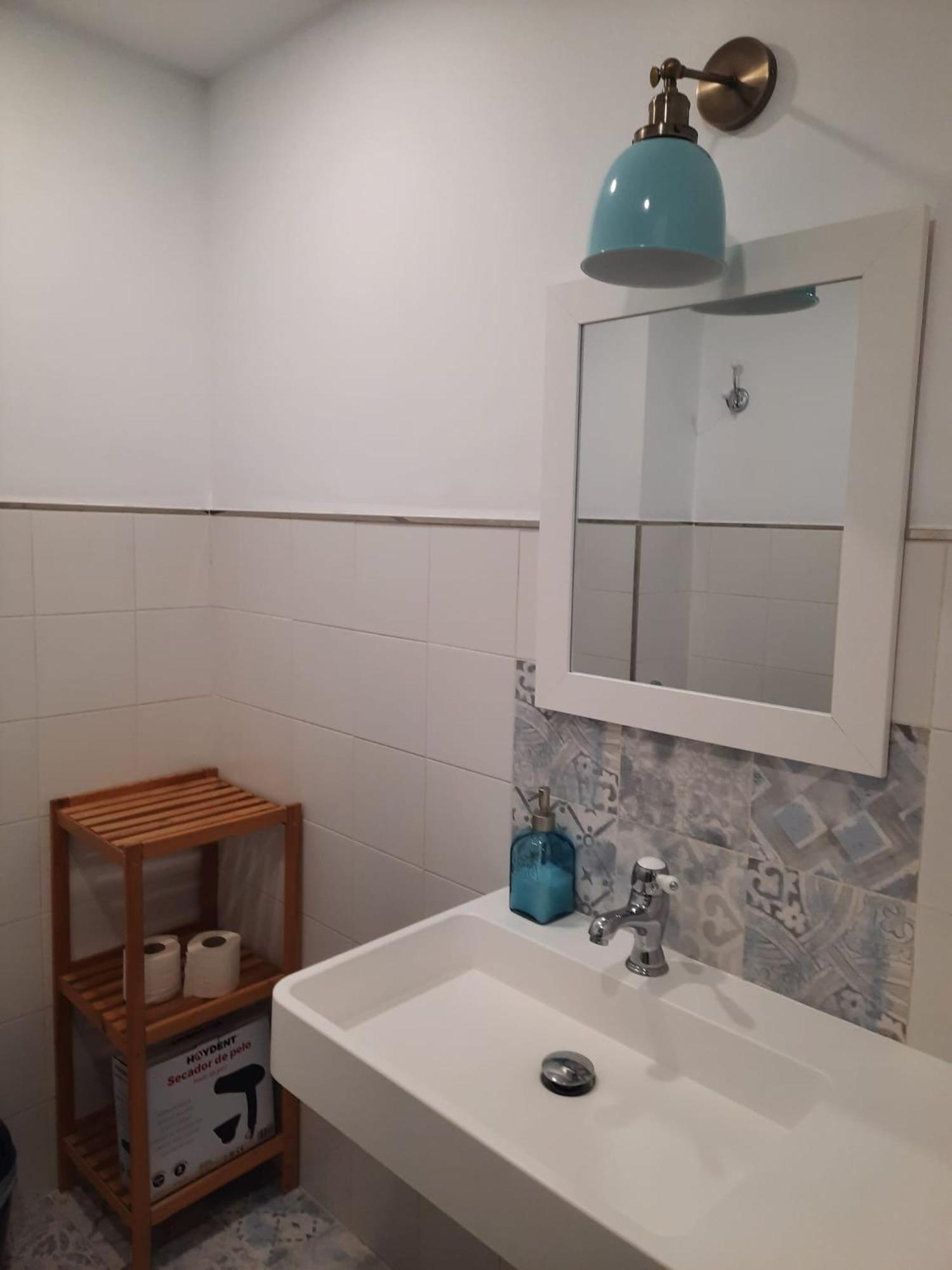 Atico Centro Huelva Con Parking Apartment Exterior photo